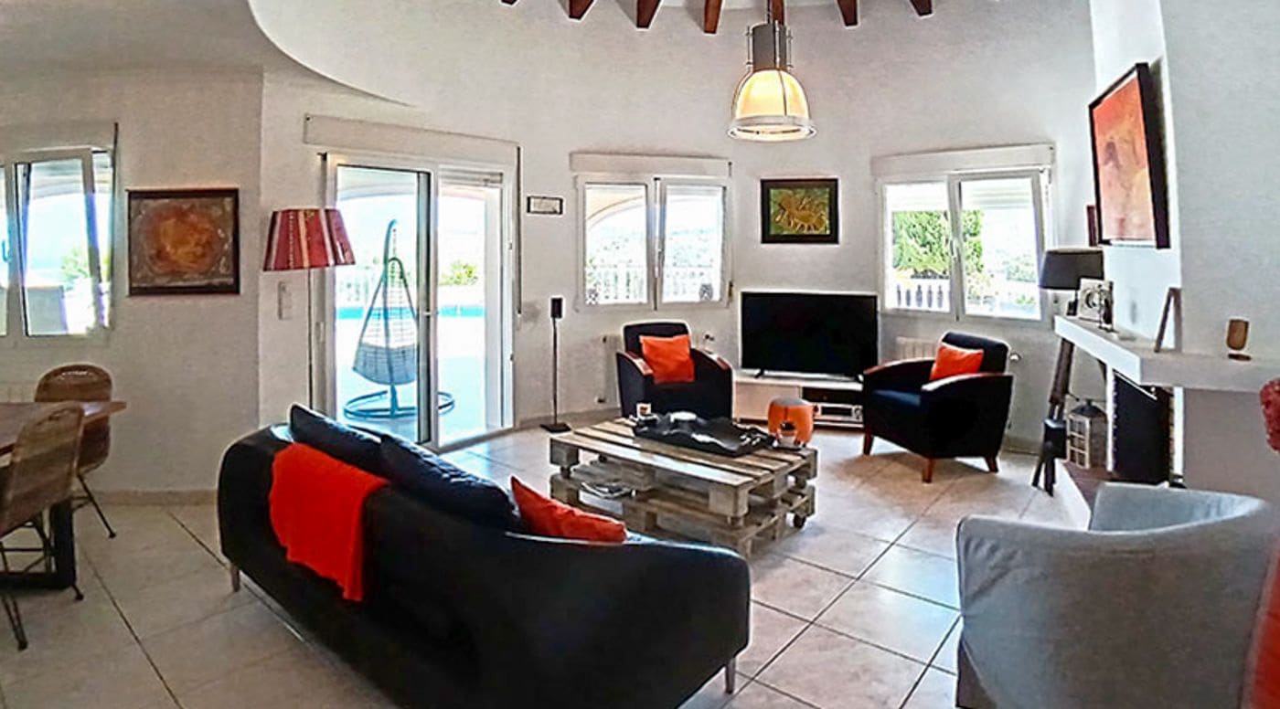 5 makuuhuone Huvila myytävänä paikassa Pedreguer mukana uima-altaan 
autotalli - 960 000 € (Ref: 9410345)