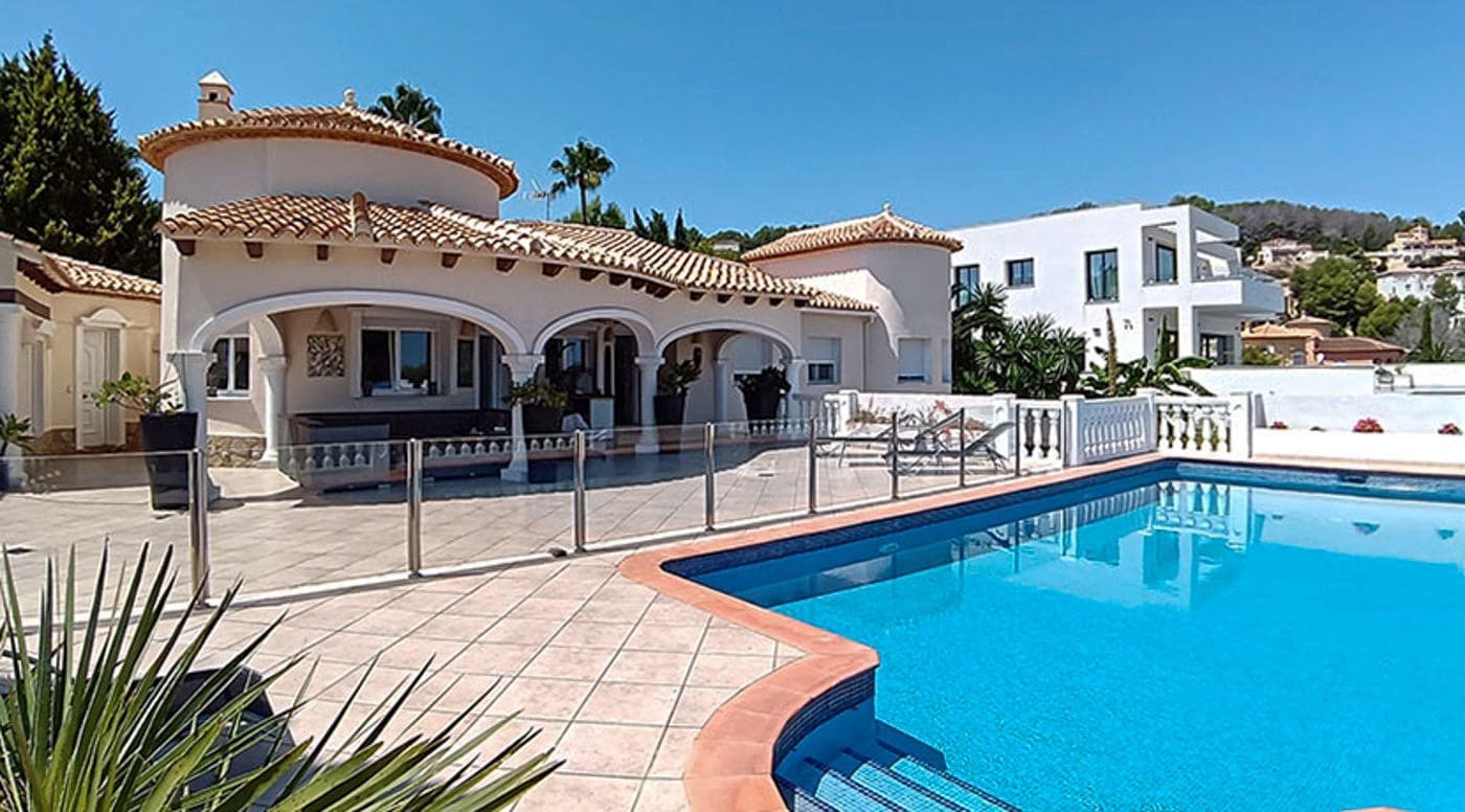 5 makuuhuone Huvila myytävänä paikassa Pedreguer mukana uima-altaan 
autotalli - 960 000 € (Ref: 9410345)