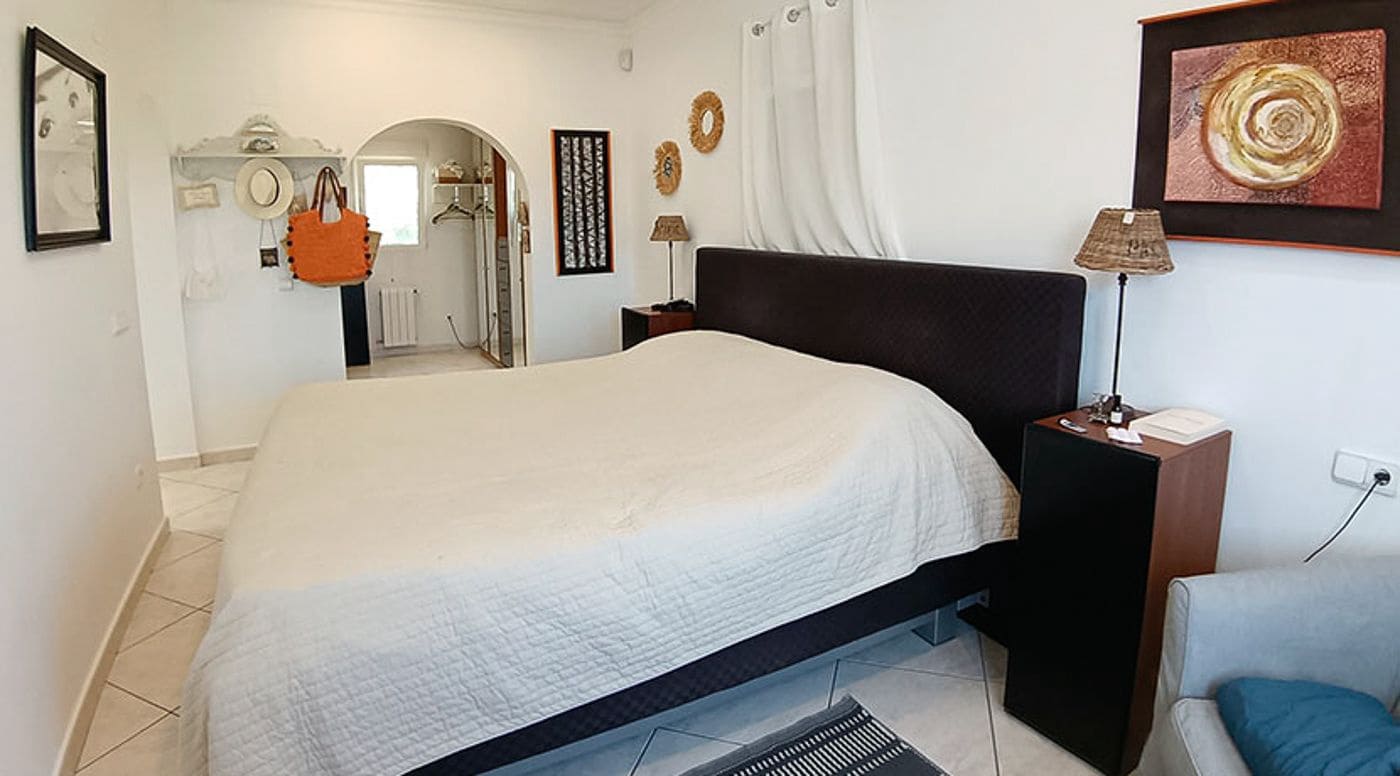 5 makuuhuone Huvila myytävänä paikassa Pedreguer mukana uima-altaan 
autotalli - 960 000 € (Ref: 9410345)