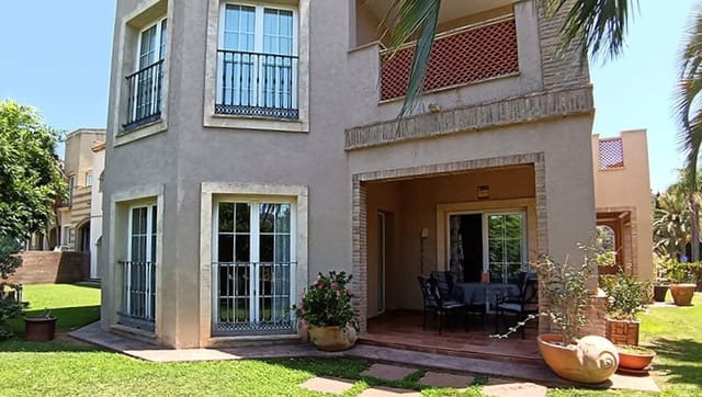 Apartamento de 2 habitaciones en Dénia en venta con piscina garaje - 478.000 € (Ref: 9410347)