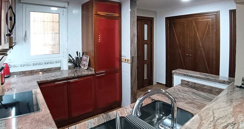 Apartamento de 2 habitaciones en Dénia en venta con piscina garaje - 478.000 € (Ref: 9410347)