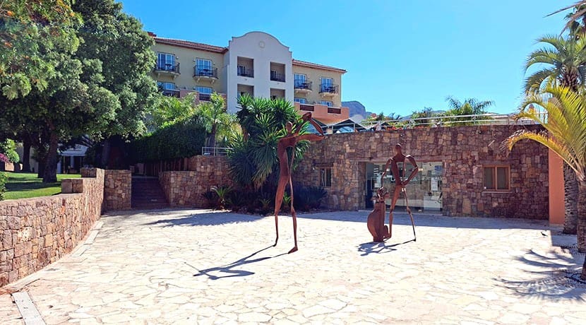 Apartamento de 2 habitaciones en Dénia en venta con piscina garaje - 478.000 € (Ref: 9410347)