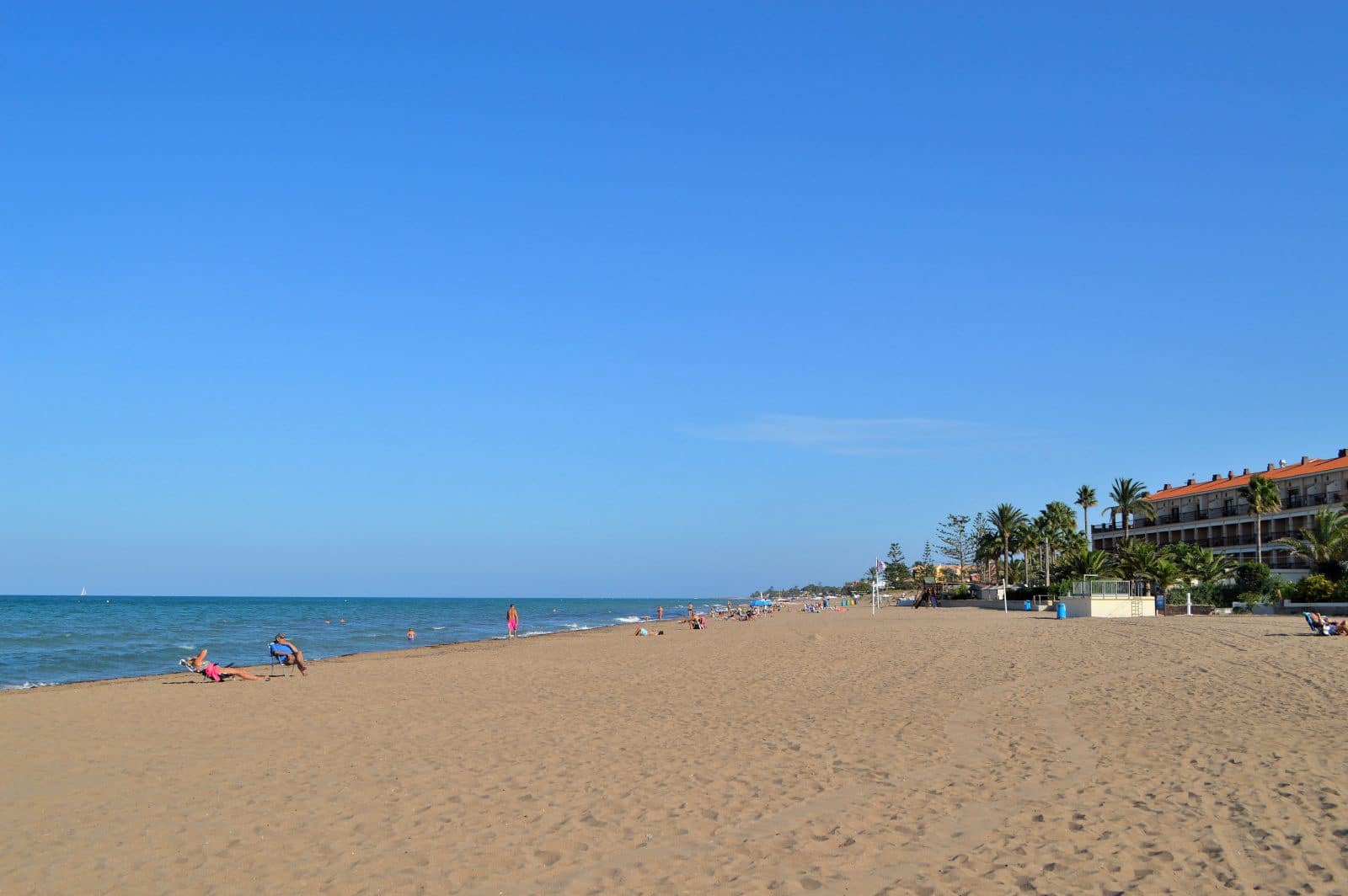 1 bedroom Apartment for sale in Denia with pool garage - € 181,000 (Ref: 9410349)