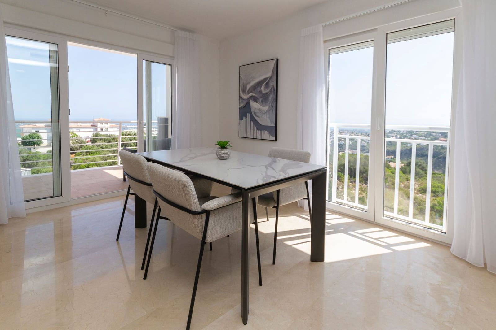 2 soverom Leilighet til salgs i Monte Pego med svømmebasseng garasje - € 265 000 (Ref: 9410354)