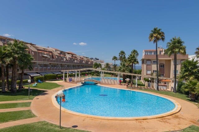 3 bedroom Penthouse for sale in Dénia with pool garage - € 325,500 (Ref: 9410362)