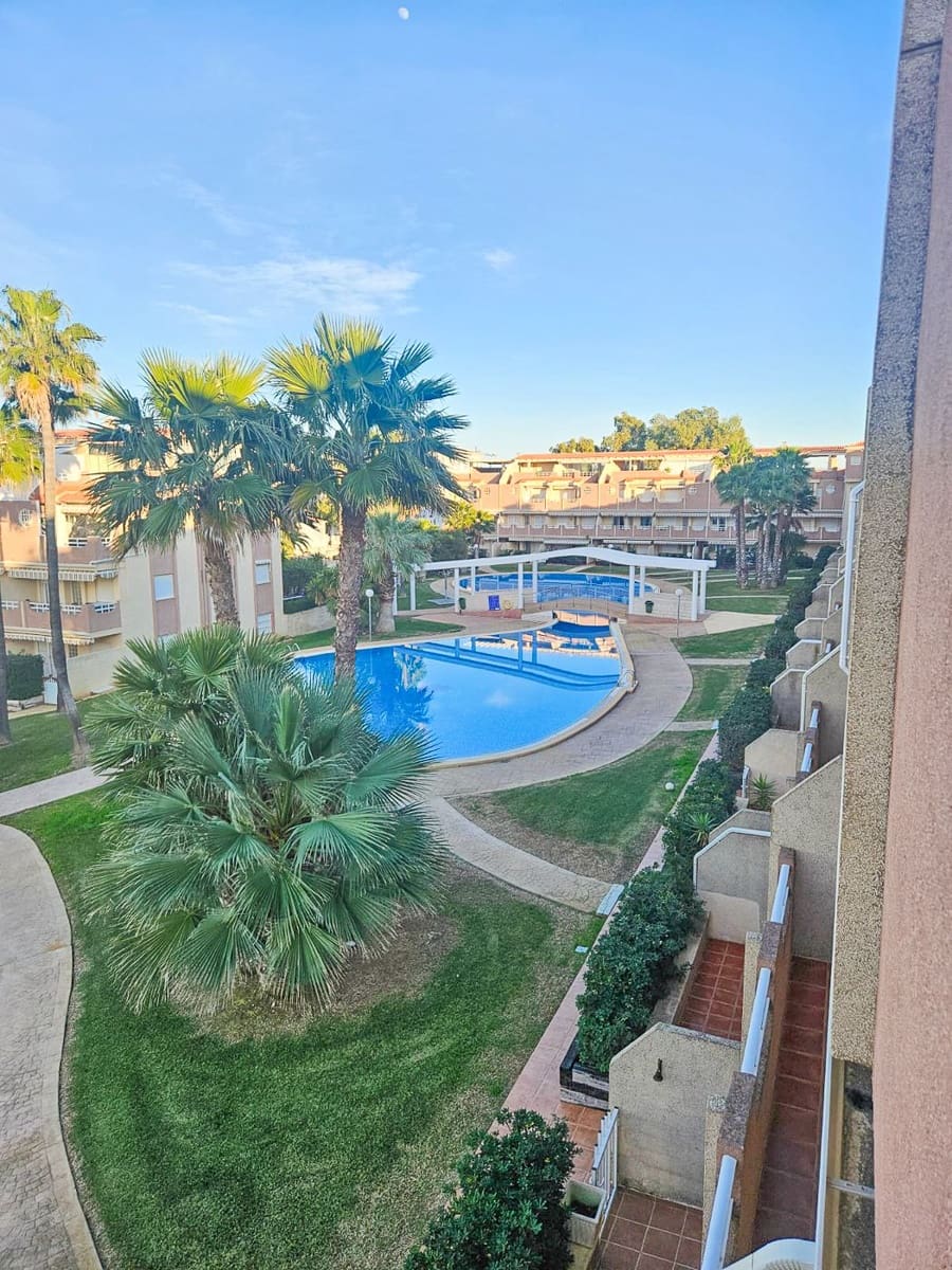 3 makuuhuone Kattohuoneisto myytävänä paikassa Denia mukana uima-altaan 
autotalli - 325 500 € (Ref: 9410362)