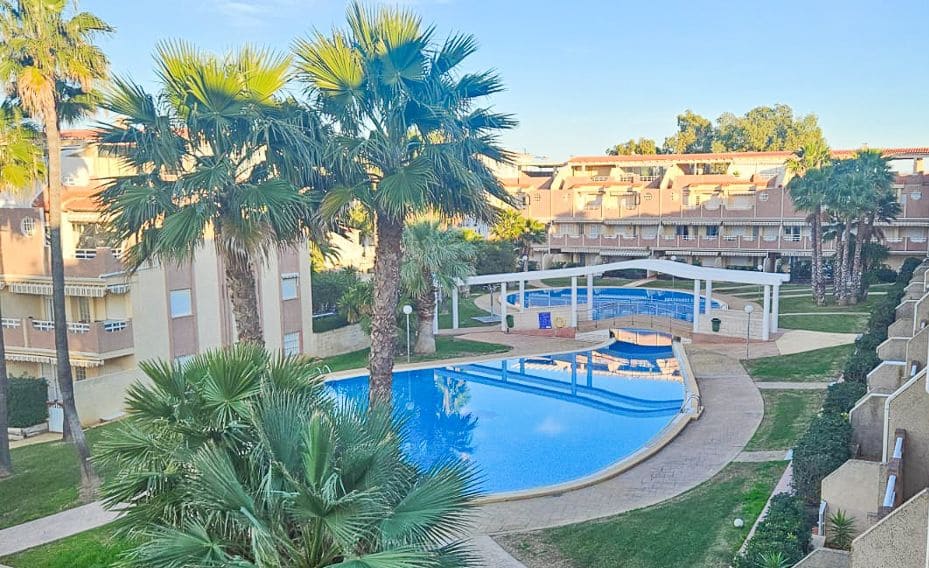 3 makuuhuone Kattohuoneisto myytävänä paikassa Denia mukana uima-altaan 
autotalli - 325 500 € (Ref: 9410362)