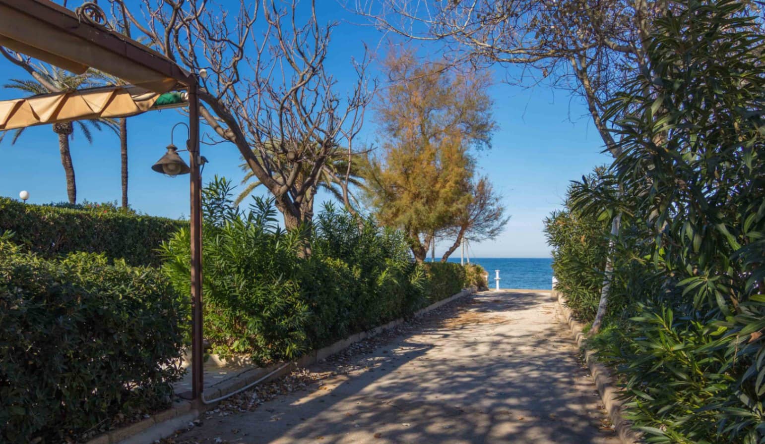 3 makuuhuone Kattohuoneisto myytävänä paikassa Denia mukana uima-altaan 
autotalli - 325 500 € (Ref: 9410362)