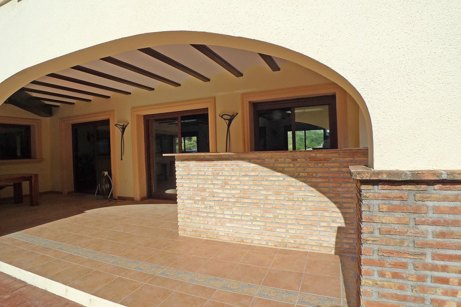 9 bedroom Villa for sale in Lliber with pool garage - € 999,000 (Ref: 9410368)