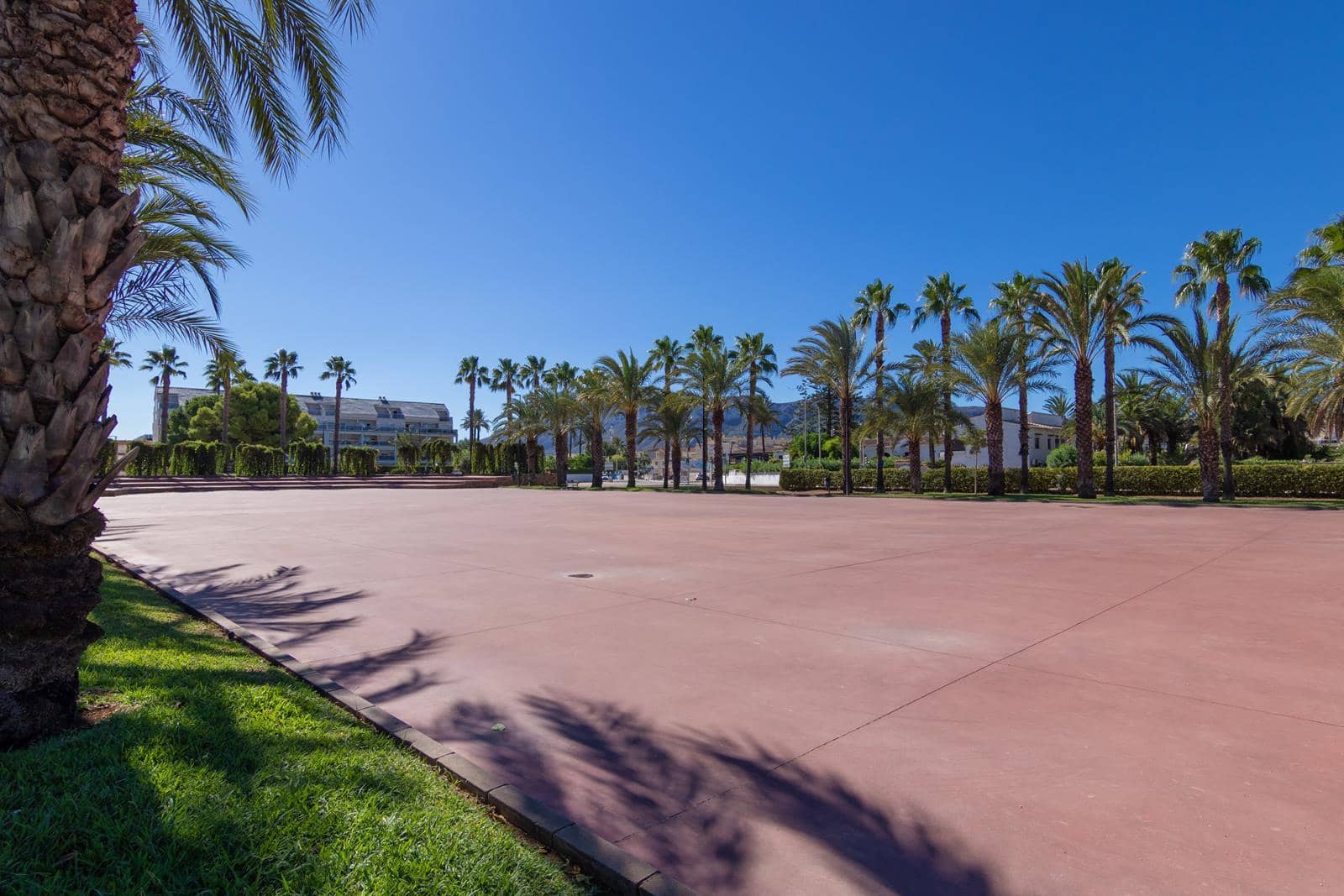 Apartamento de 1 habitación en Dénia en venta con garaje - 165.000 € (Ref: 9424202)