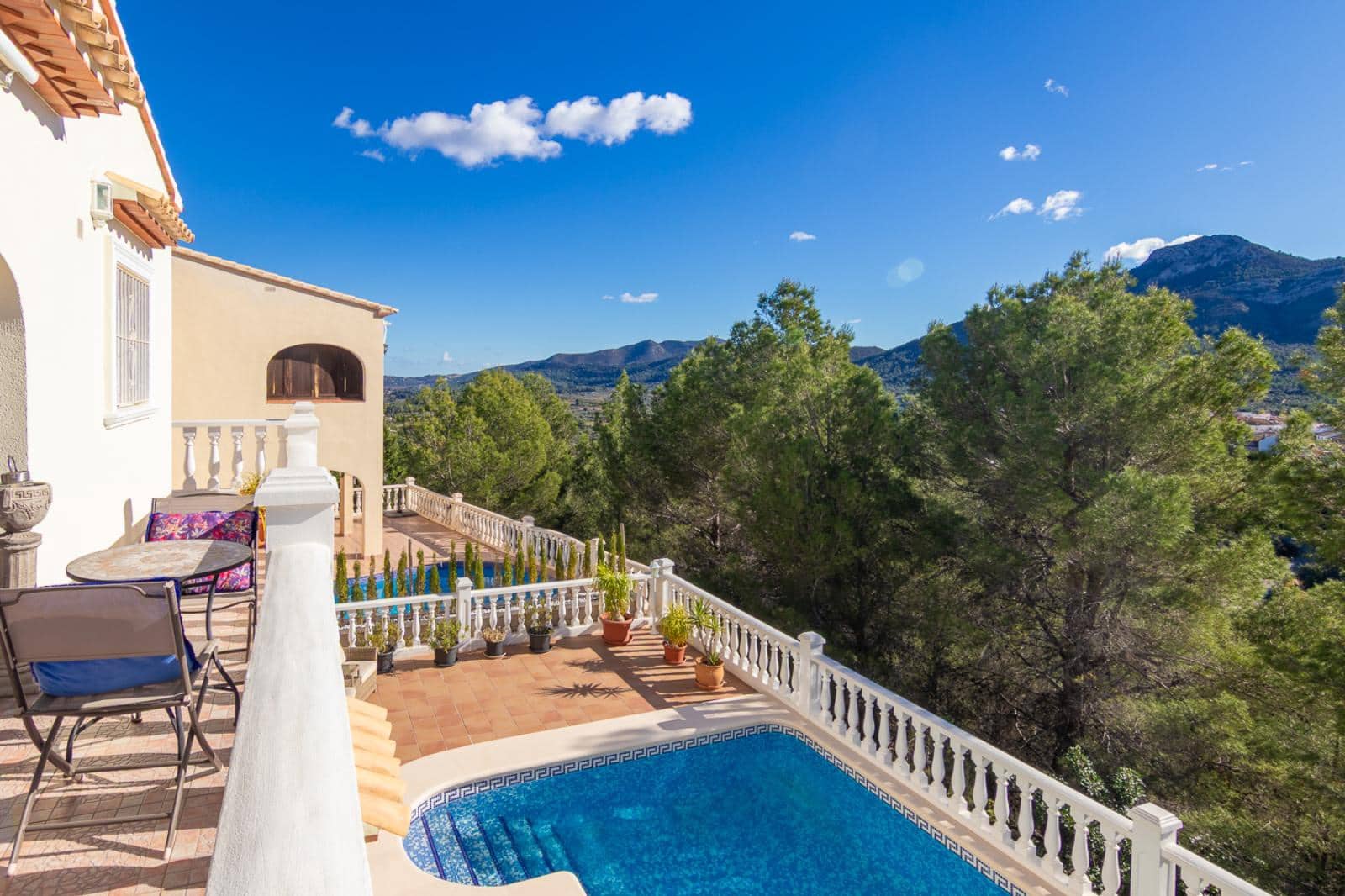 3 bedroom Villa for sale in Parcent with pool garage - € 345,000 (Ref: 9424203)