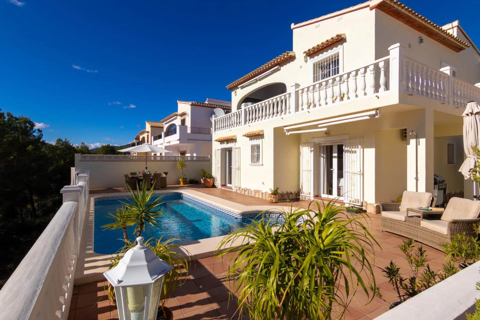3 bedroom Villa for sale in Parcent with pool garage - € 345,000 (Ref: 9424203)