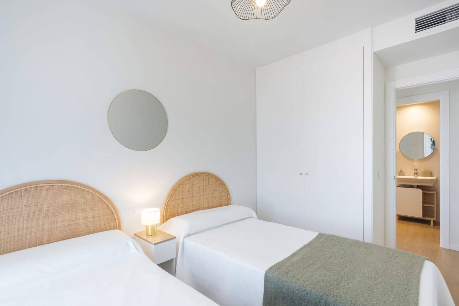 Apartamento de 4 habitaciones en Dénia en venta con piscina garaje - 430.000 € (Ref: 9471607)