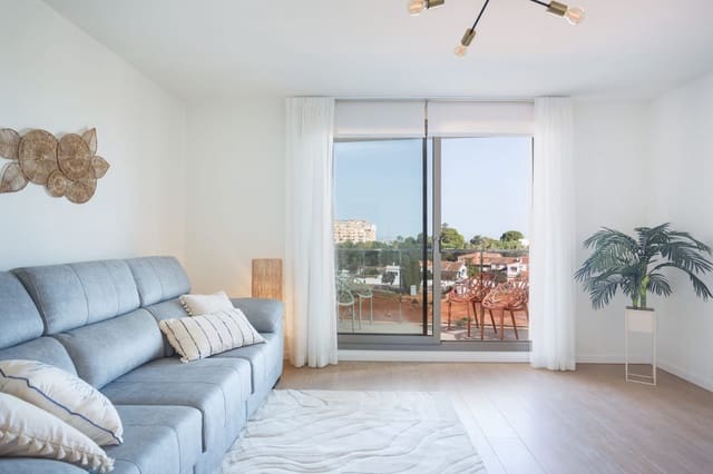 Apartamento de 4 habitaciones en Dénia en venta con piscina garaje - 430.000 € (Ref: 9471607)