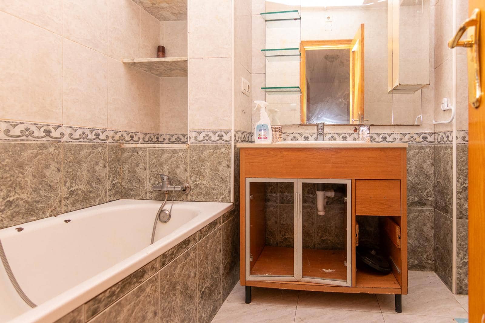 3 makuuhuone Huoneisto myytävänä paikassa Denia - 145 000 € (Ref: 9471608)