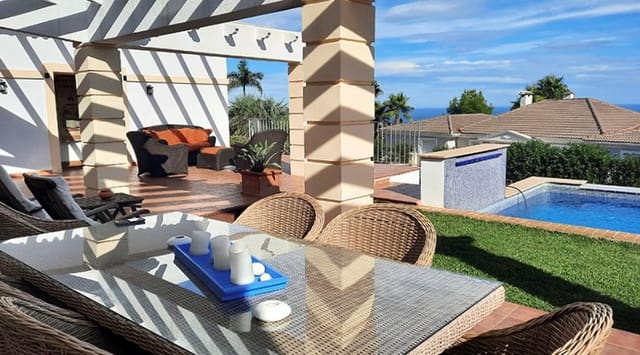 4 camera da letto Villa in vendita in Dénia con piscina garage - 980.000 € (Rif: 9471609)