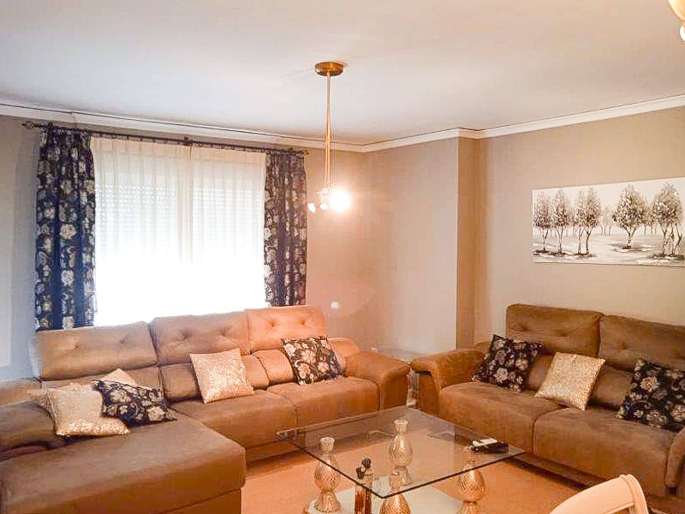 Apartamento de 3 habitaciones en Dénia en venta - 245.000 € (Ref: 9471612)