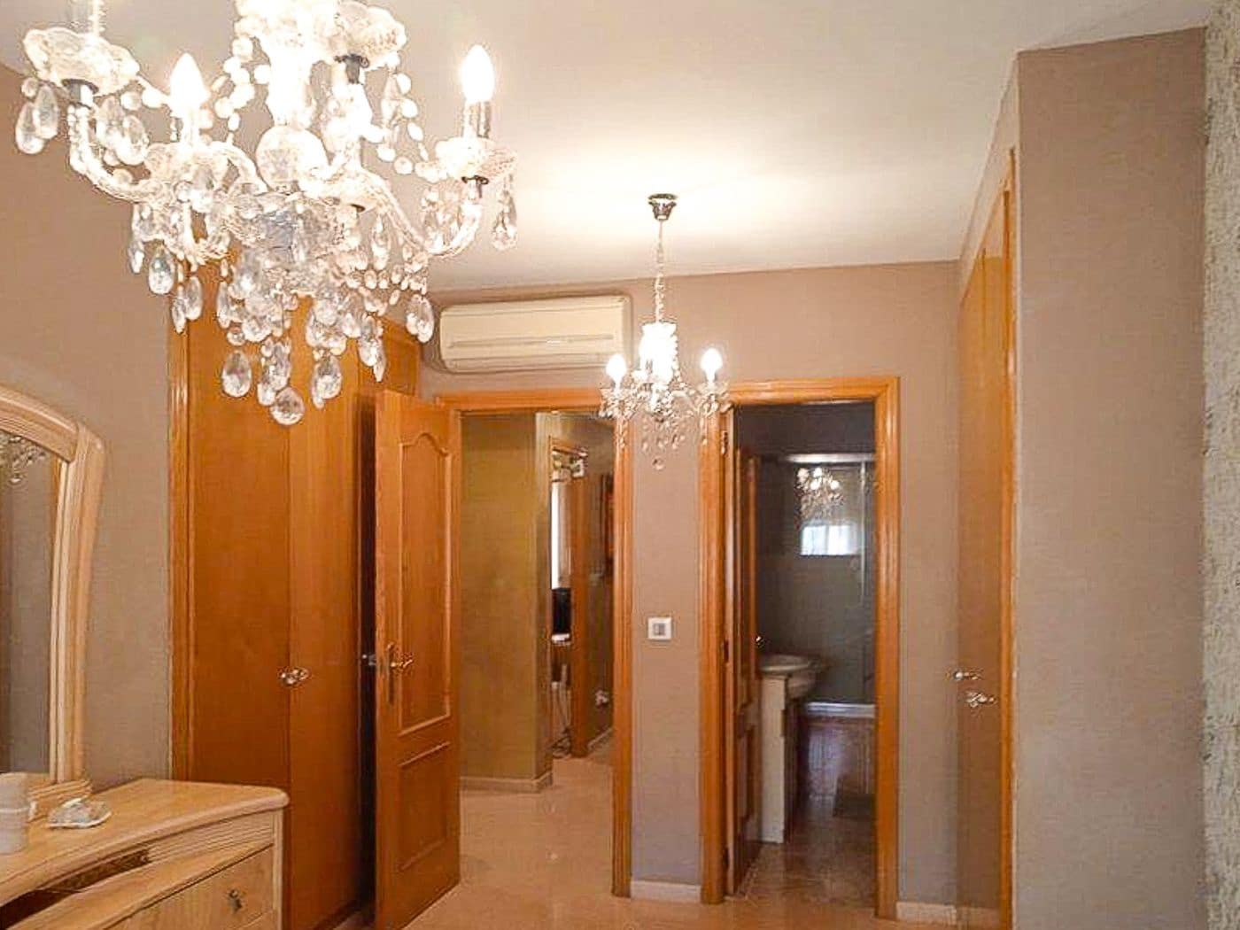 Apartamento de 3 habitaciones en Dénia en venta - 245.000 € (Ref: 9471612)