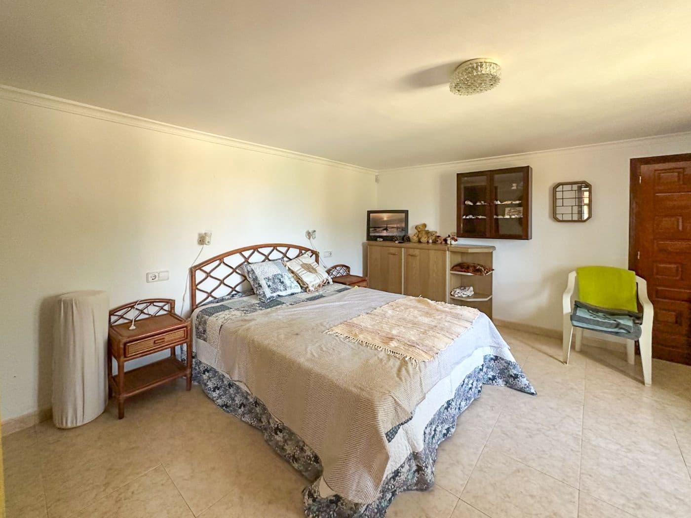 4 sovrum Villa till salu i Denia med pool garage - 525 000 € (Ref: 9471615)