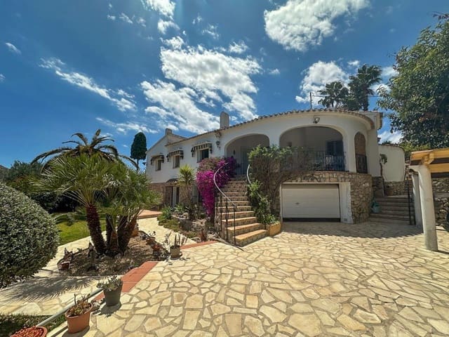 4 sovrum Villa till salu i Dénia med pool garage - 525 000 € (Ref: 9471615)