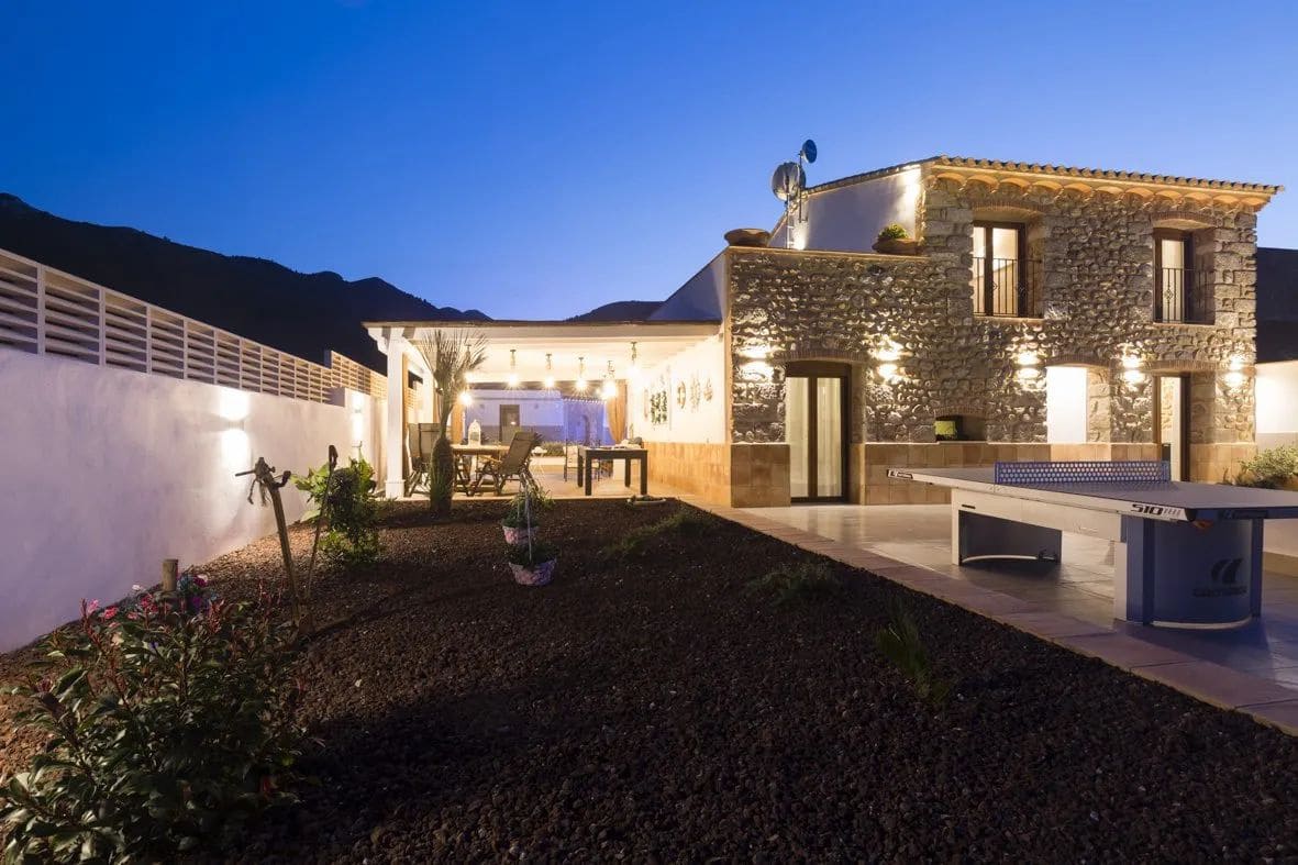 12 bedroom Villa for sale in Lliber with pool garage - € 1,550,000 (Ref: 9471618)