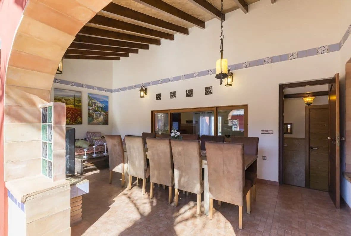 12 bedroom Villa for sale in Lliber with pool garage - € 1,550,000 (Ref: 9471618)