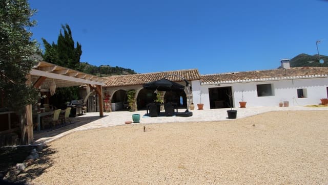 4 quarto Moradia para venda em Alcalalí / Alcanalí com garagem - 695 000 € (Ref: 9471619)