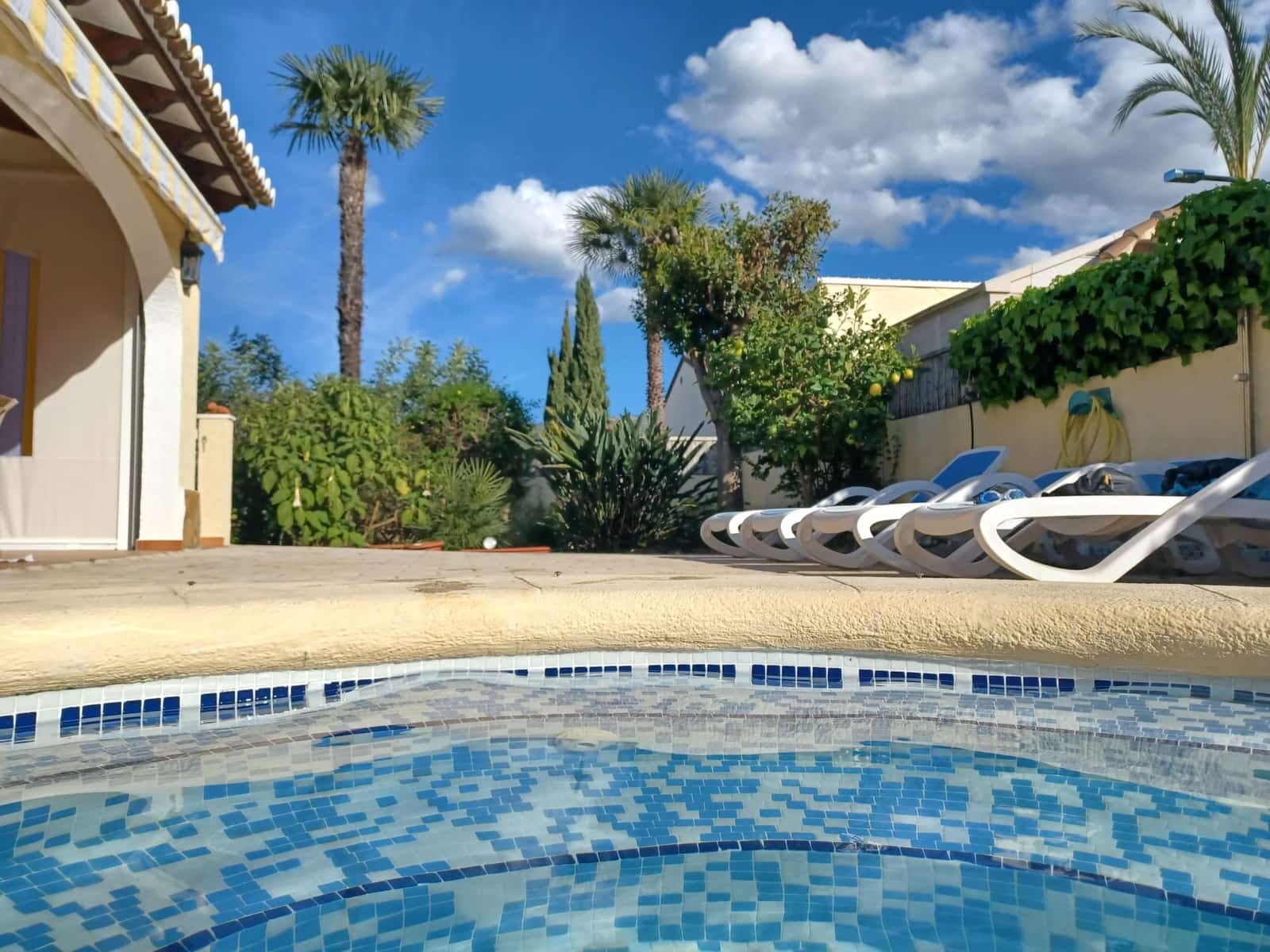 3 bedroom Villa for sale in Orba with pool garage - € 560,000 (Ref: 9475738)