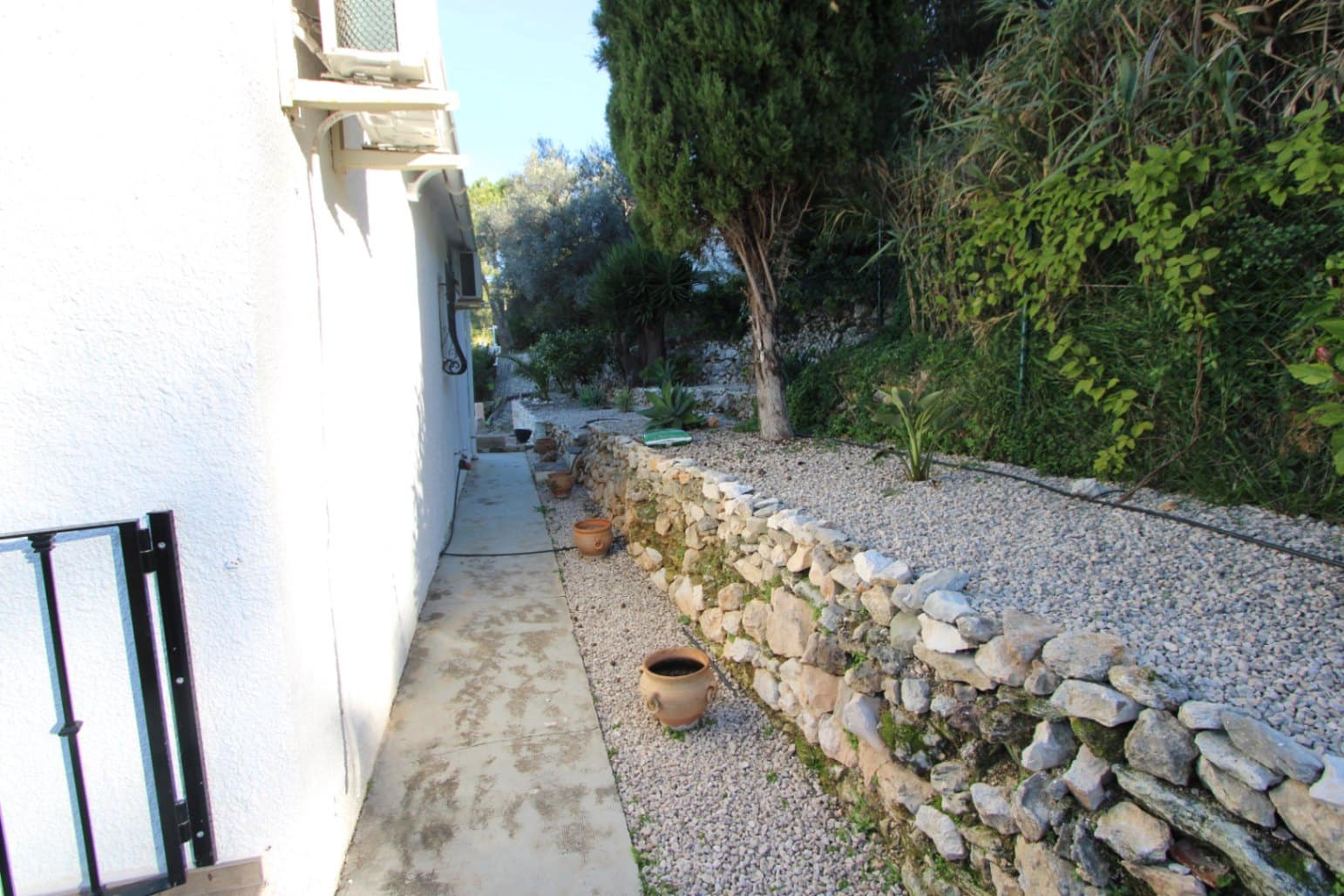 3 soveværelse Villa til salg i Orba med swimmingpool garage - € 499.000 (Ref: 9542803)