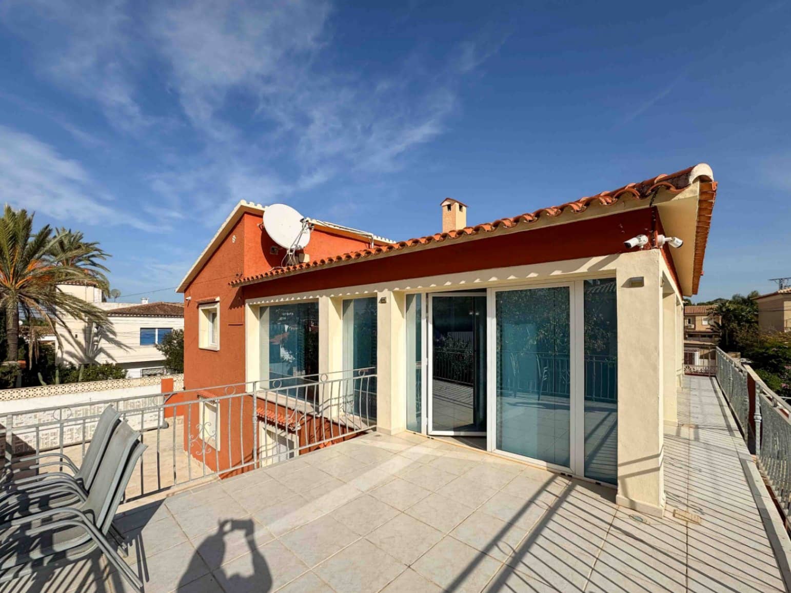4 bedroom Villa for sale in Denia with pool garage - € 970,000 (Ref: 9542804)