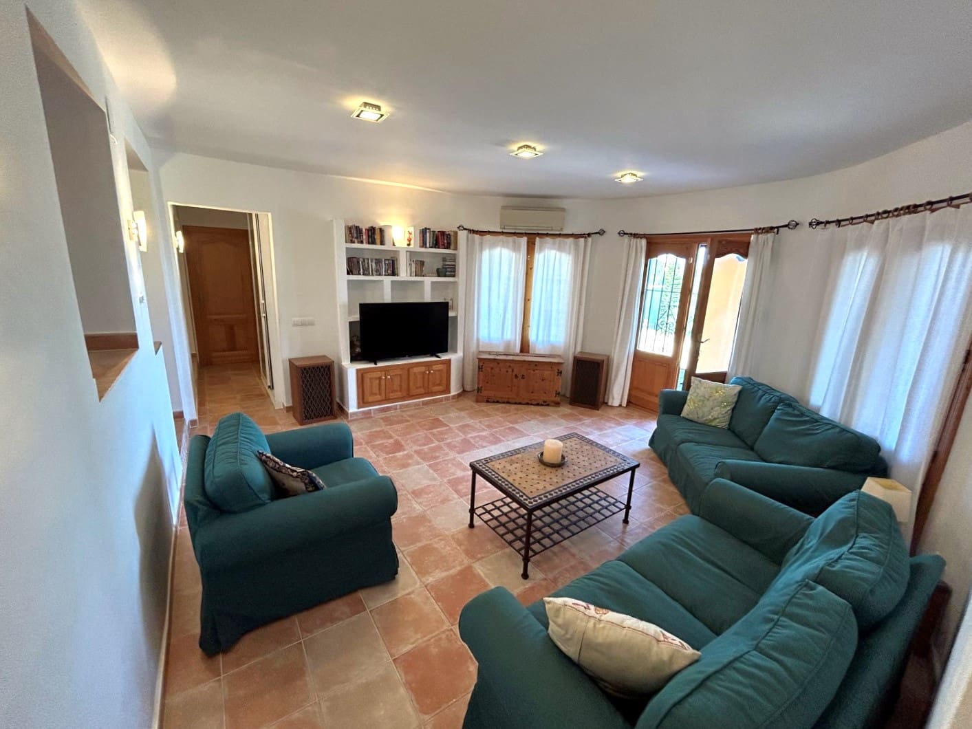 3 soveværelse Villa til salg i Monte Pego med swimmingpool - € 620.000 (Ref: 9542807)