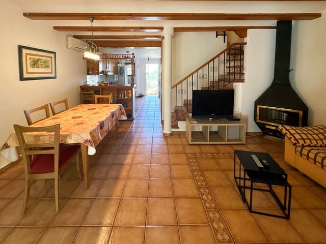 3 soveværelse Rækkehus til salg i El Montgó, Dénia med swimmingpool - € 349.000 (Ref: 9542816)