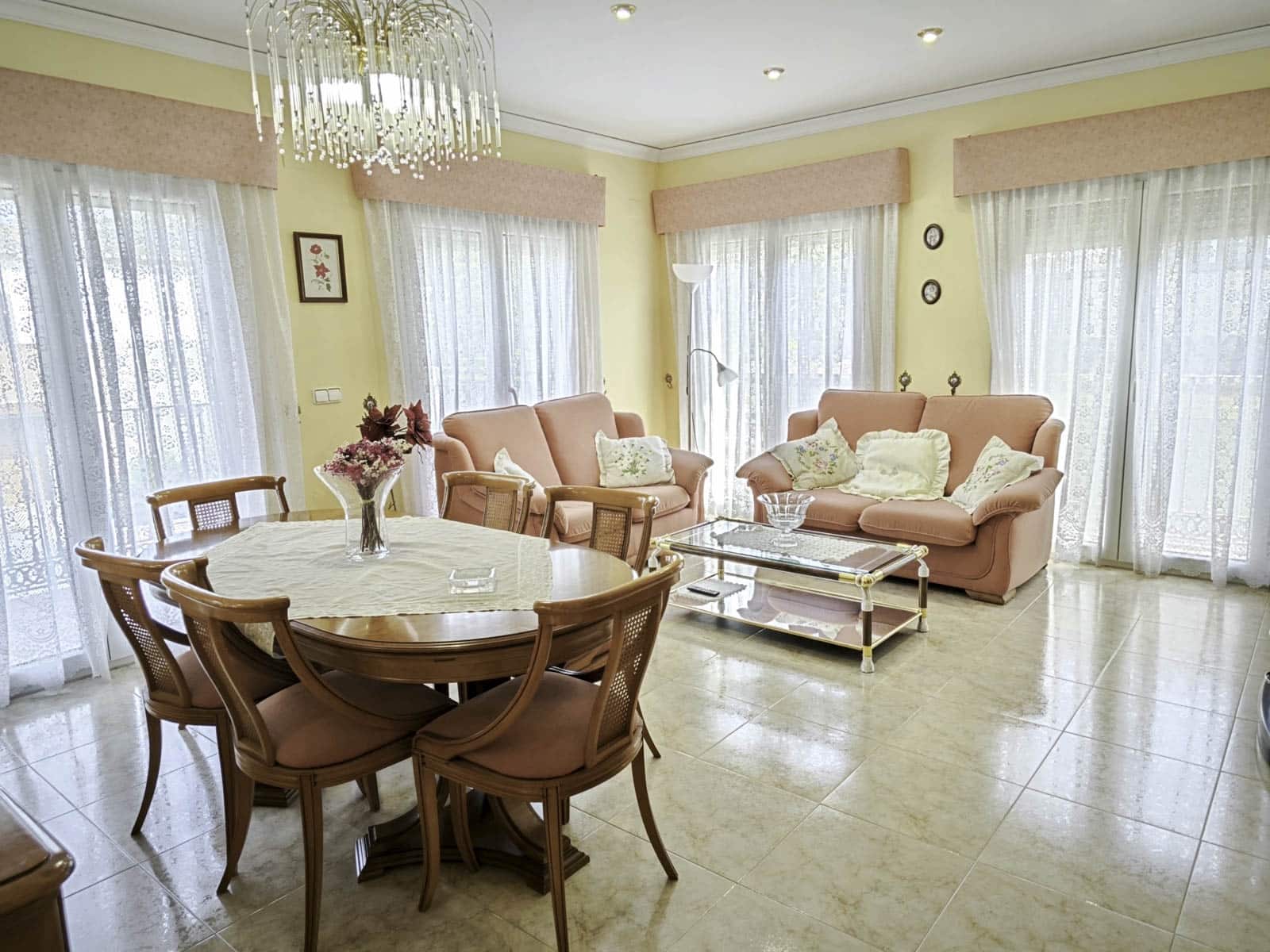 3 Zimmer Villa zu verkaufen in Pedreguer mit Pool Garage - 449.000 € (Ref: 9557469)