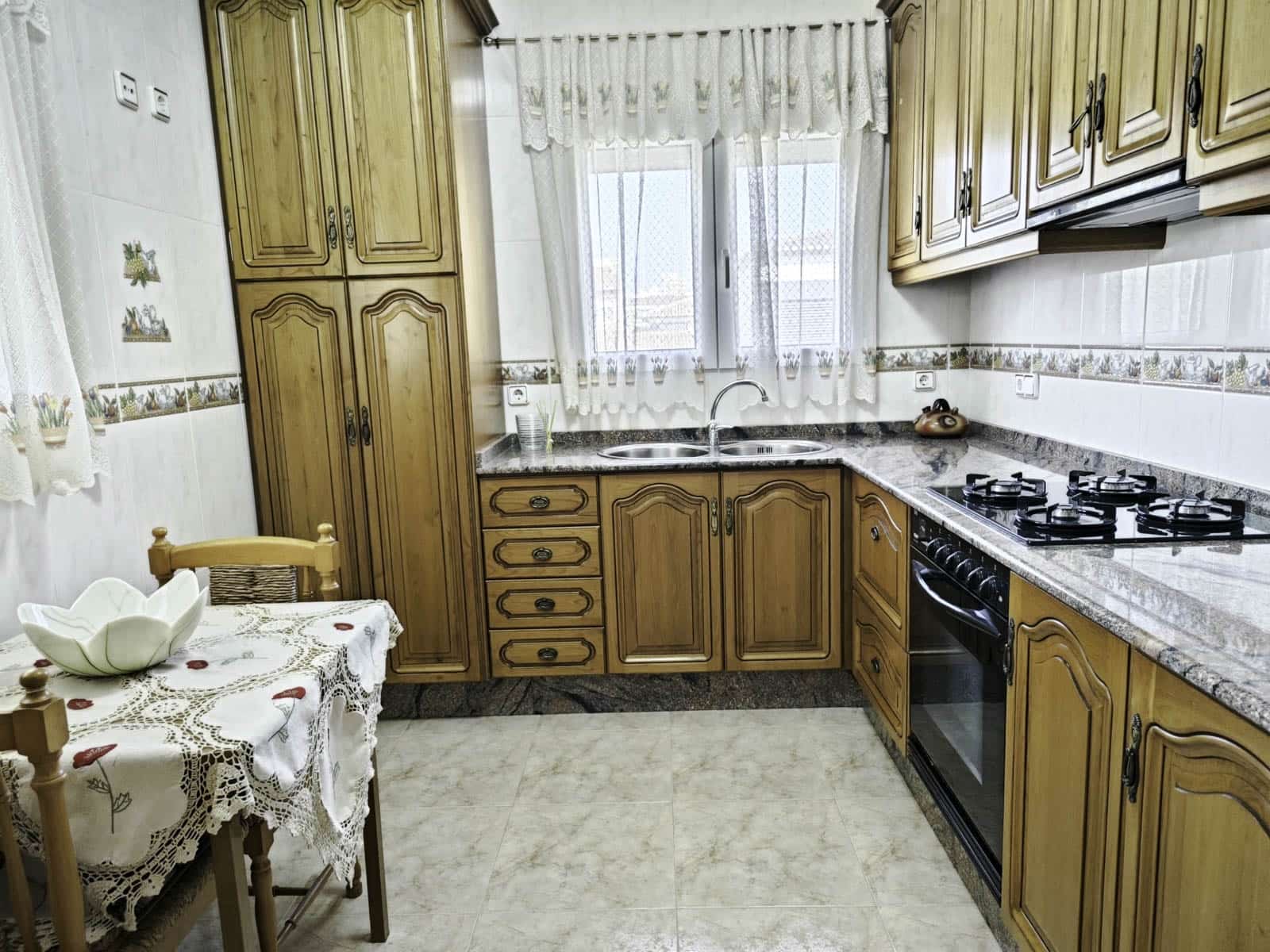 3 Zimmer Villa zu verkaufen in Pedreguer mit Pool Garage - 449.000 € (Ref: 9557469)