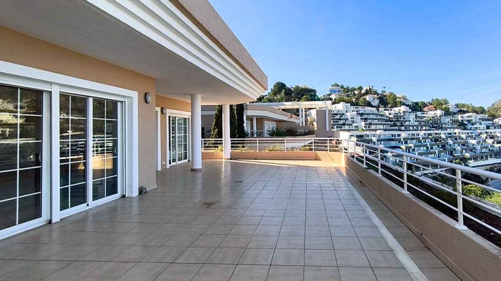 2 soveværelse Penthouse til salg i La Sella med swimmingpool garage - € 525.000 (Ref: 9638896)