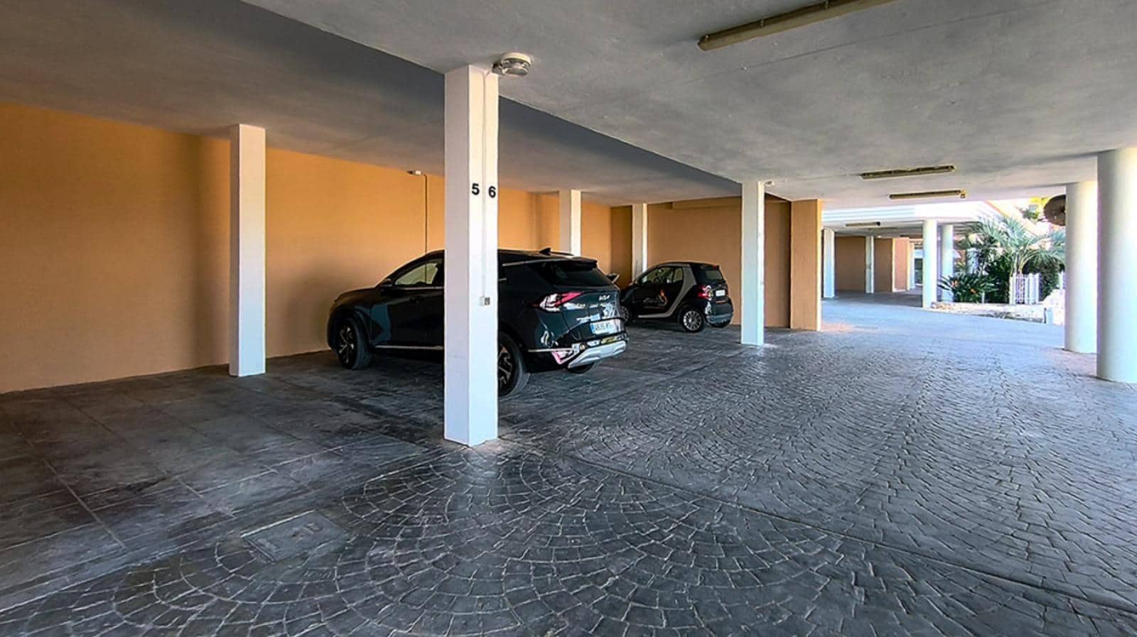 2 soveværelse Penthouse til salg i La Sella med swimmingpool garage - € 525.000 (Ref: 9638896)