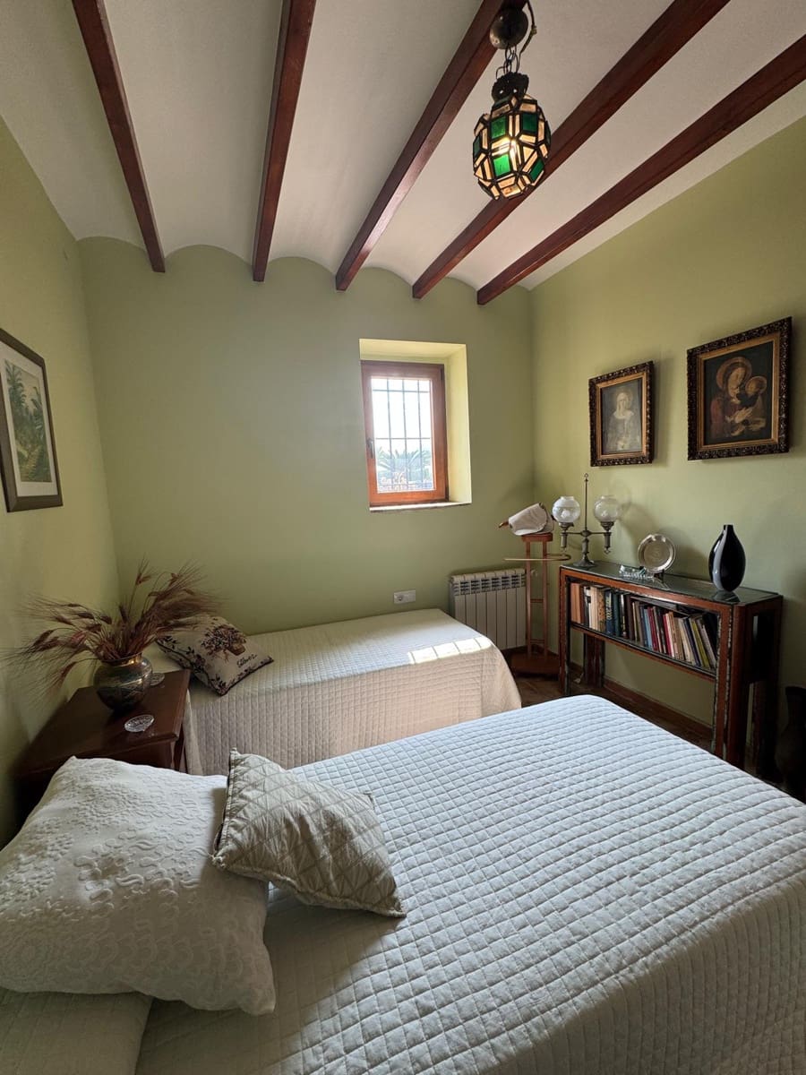 4 Zimmer Villa zu verkaufen in La Xara mit Garage - 790.000 € (Ref: 9638897)