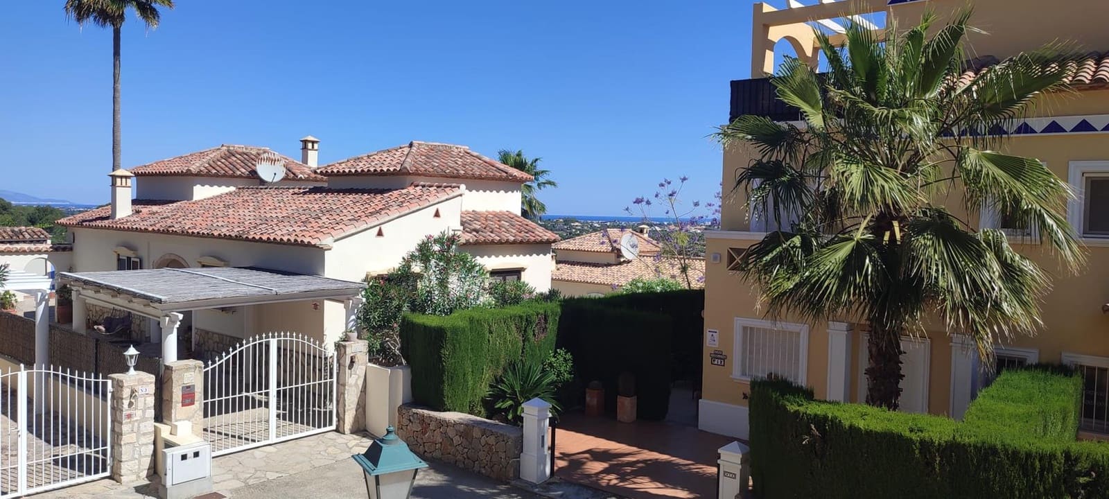 2 bedroom Apartment for sale in Pedreguer with pool garage - € 220,000 (Ref: 9638899)