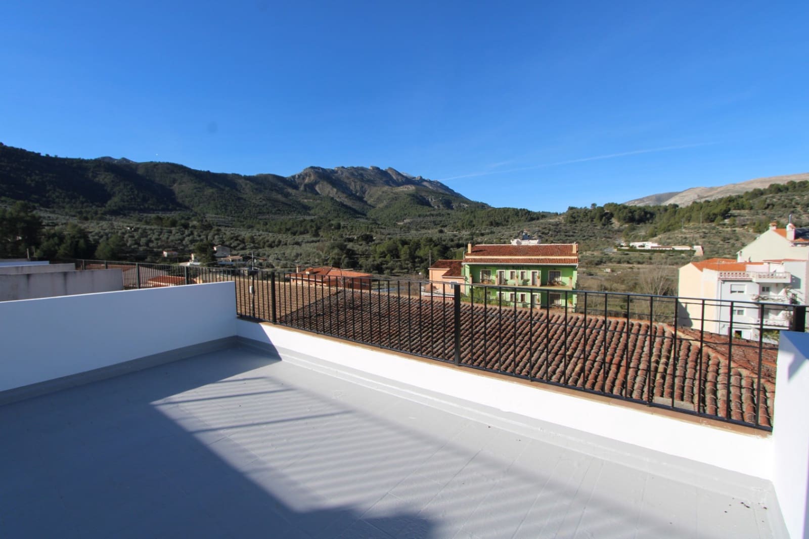 3 soveværelse Rækkehus til salg i Castell de Castells med garage - € 225.000 (Ref: 9638900)