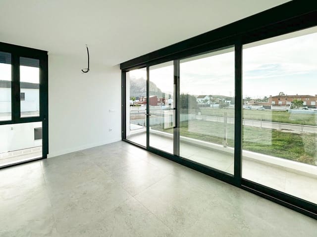 Chalet de 3 habitaciones en El Vergel / Verger en venta con piscina garaje - 750.000 € (Ref: 9659797)