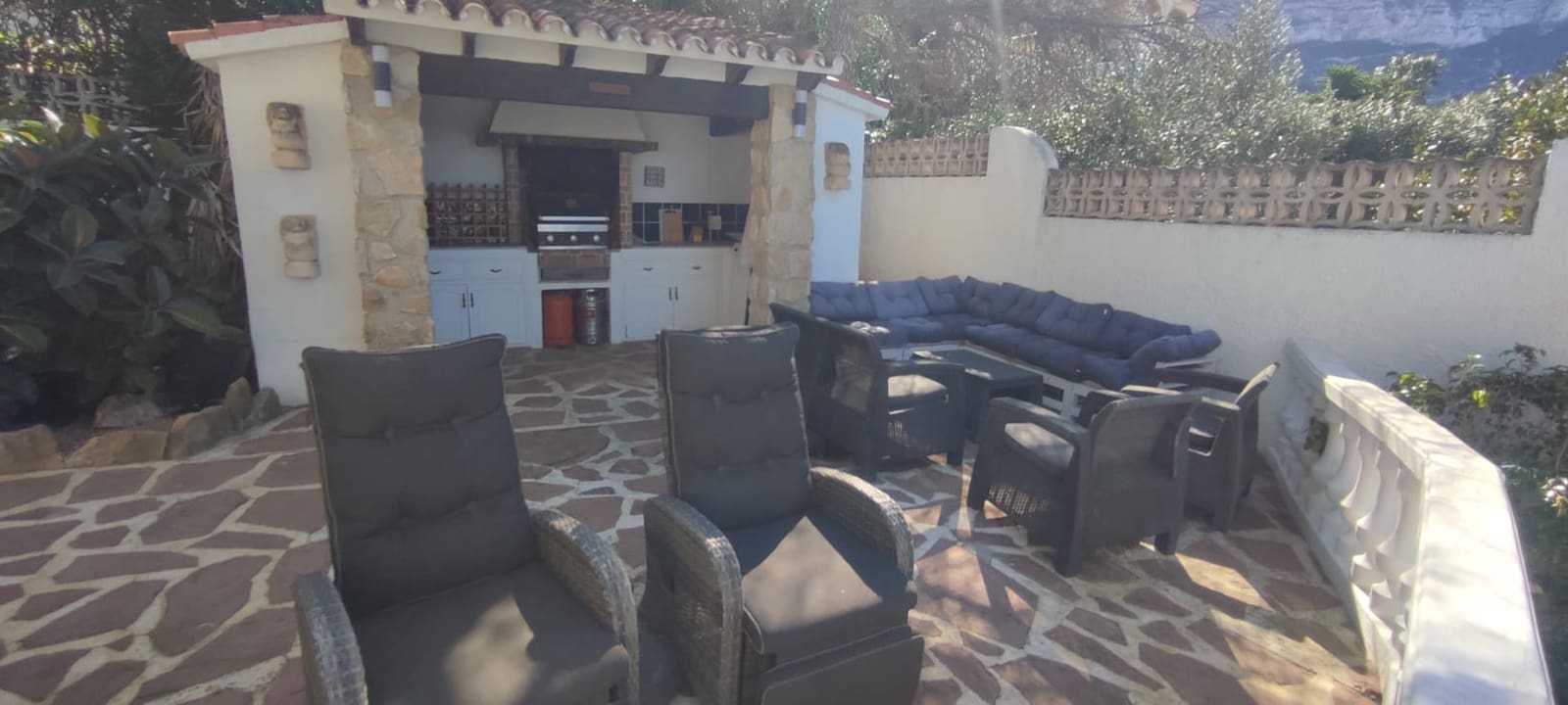 3 sovrum Villa till salu i Denia med pool garage - 595 000 € (Ref: 9659798)