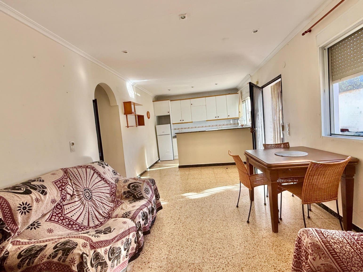 6 soveværelse Finca/Landehus til salg i Denia med swimmingpool garage - € 950.000 (Ref: 9659800)