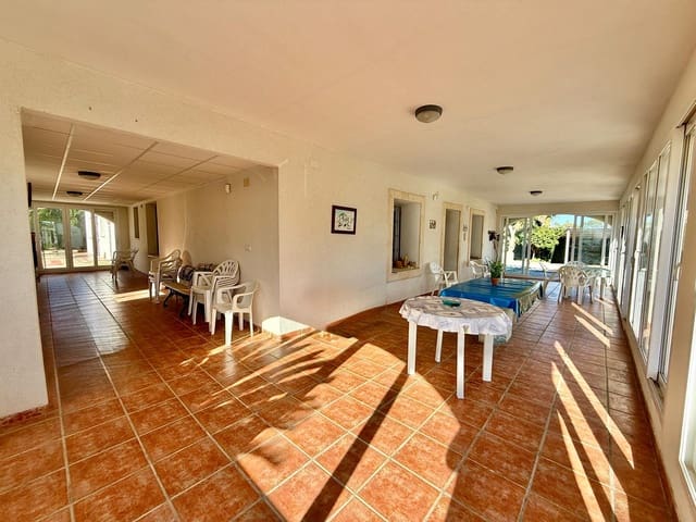 6 soveværelse Finca/Landehus til salg i Dénia med swimmingpool garage - € 950.000 (Ref: 9659800)