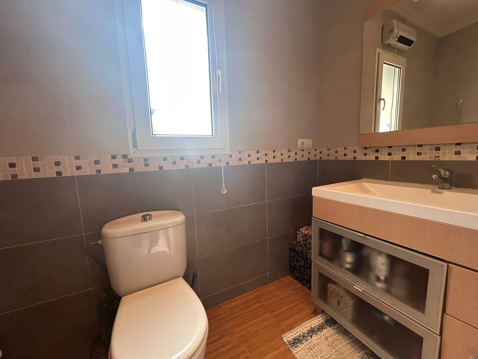 4 bedroom Villa for sale in Denia with garage - € 490,000 (Ref: 9659804)