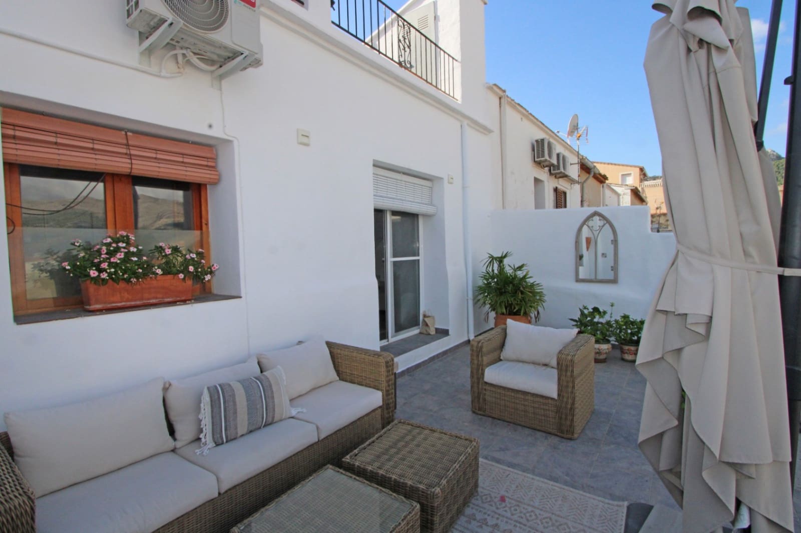 3 slaapkamer Huis te koop in Orba - € 350.000 (Ref: 9659818)