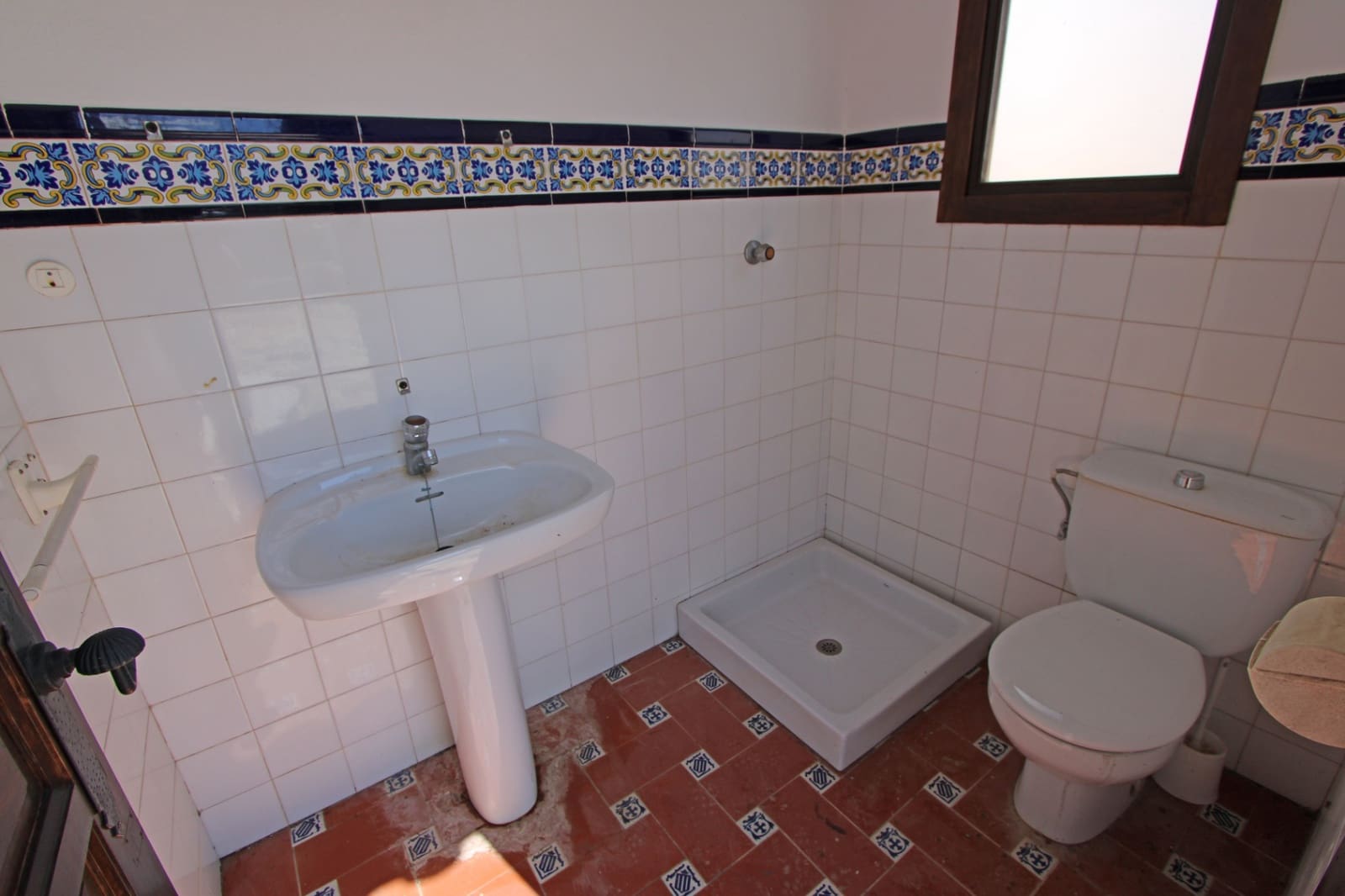 6 sovrum Villa till salu i Orba med pool garage - 690 000 € (Ref: 9668271)