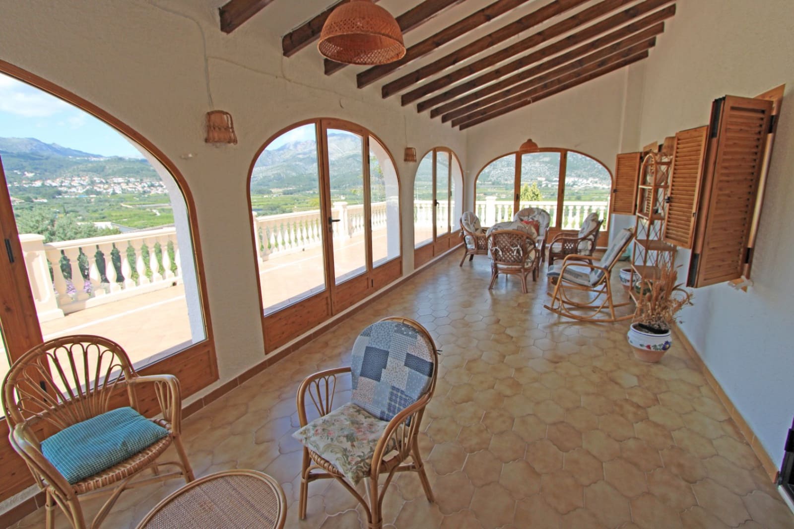 6 sovrum Villa till salu i Orba med pool garage - 690 000 € (Ref: 9668271)