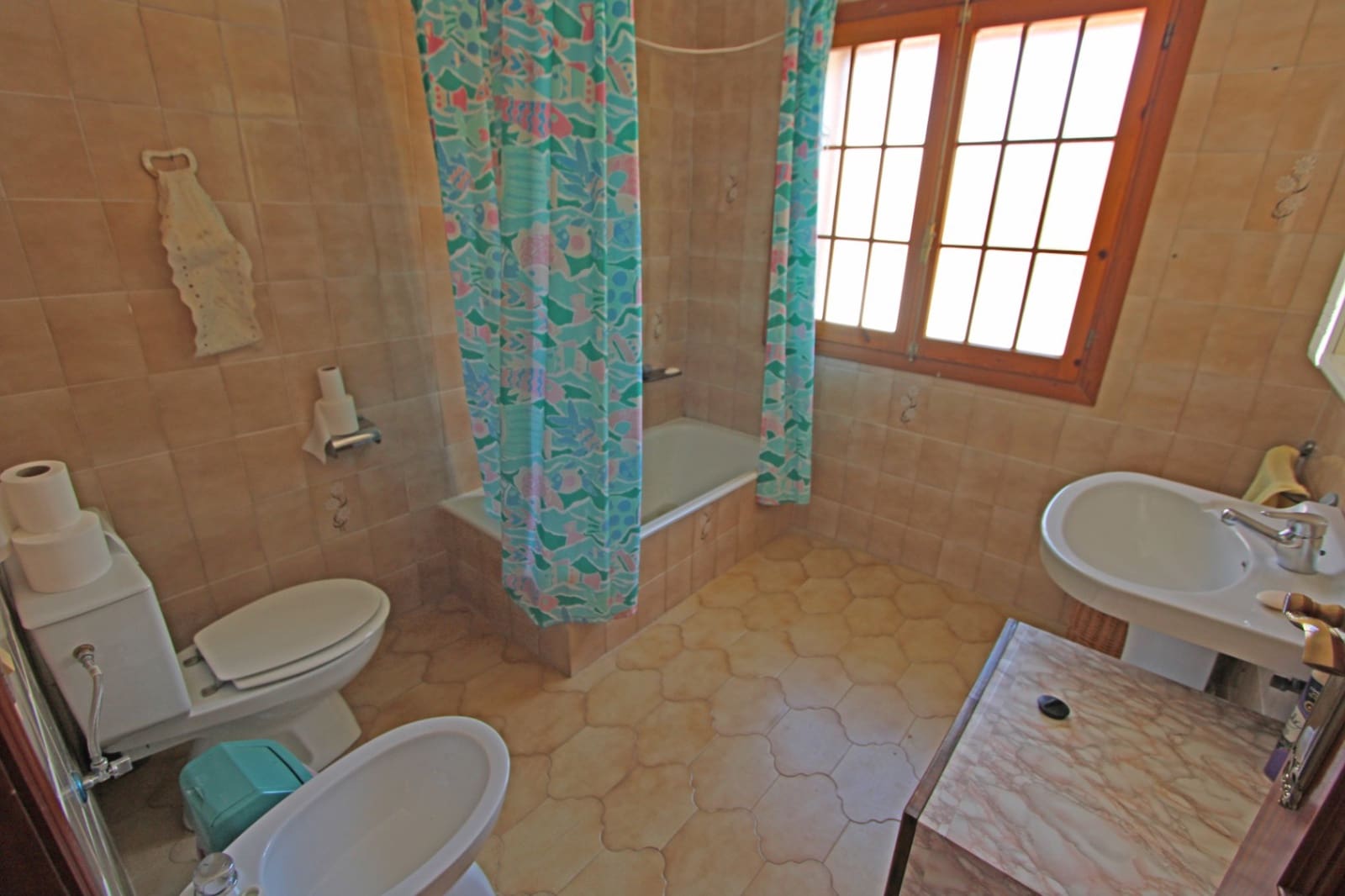 6 sovrum Villa till salu i Orba med pool garage - 690 000 € (Ref: 9668271)