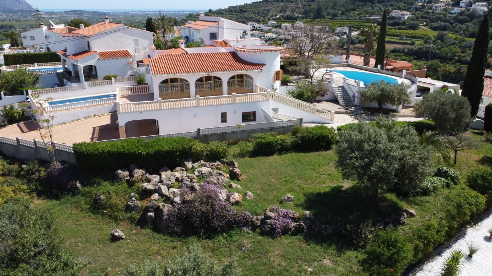 Chalet de 6 habitaciones en Orba en venta con piscina garaje - 690.000 € (Ref: 9668271)