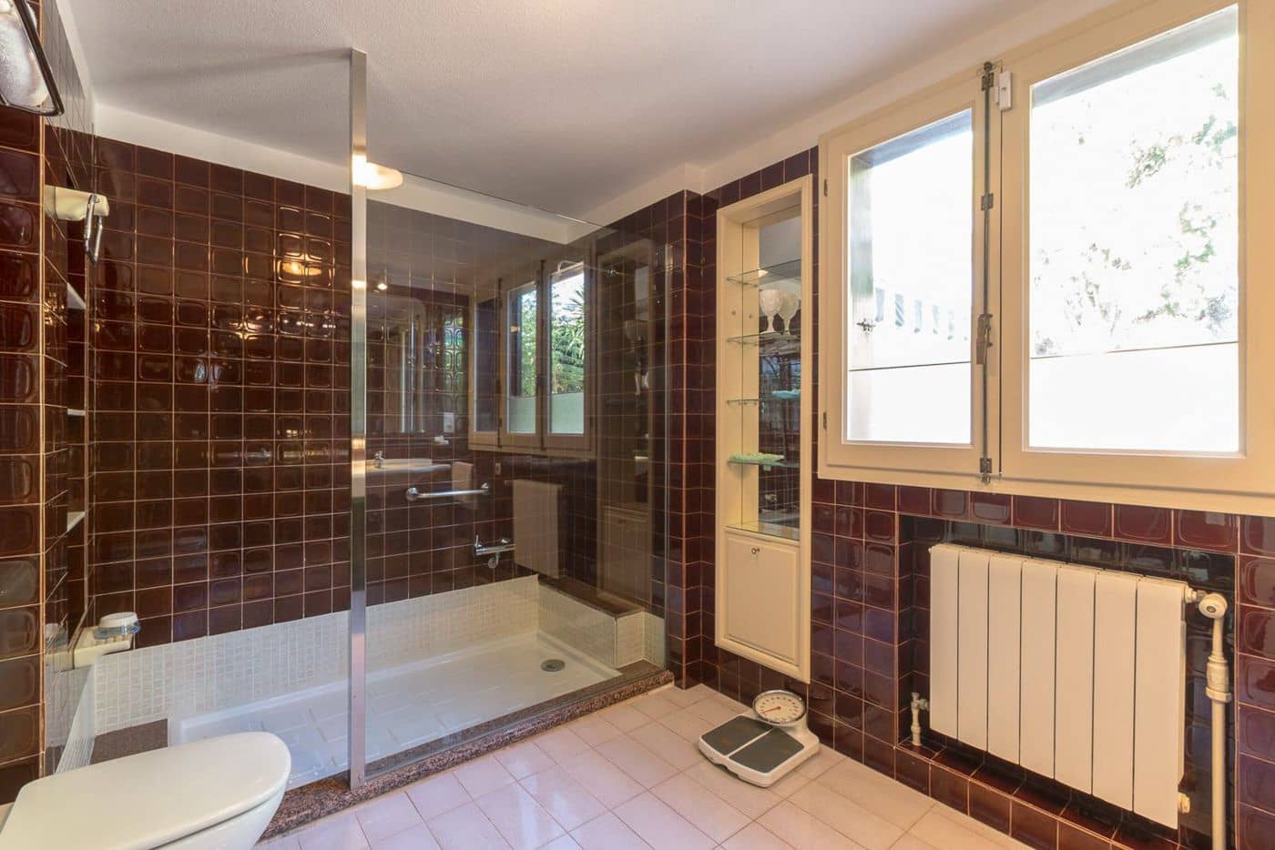 6 bedroom Villa for sale in Denia with pool garage - € 2,800,000 (Ref: 9800285)